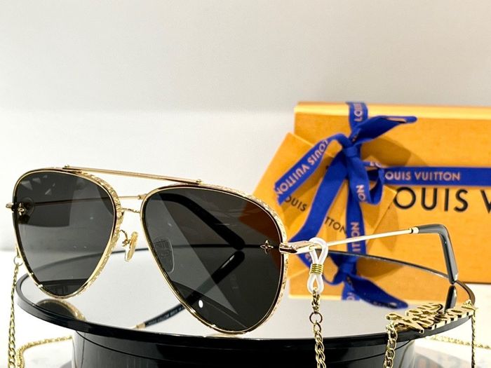 Louis Vuitton Sunglasses Top Quality LVS00629